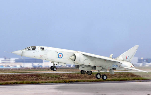 TSR2_8177